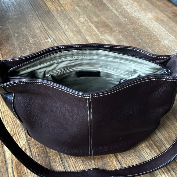 Tignanello shoulder bag chocolate brown pebbled leather top zip - Picture 8 of 13